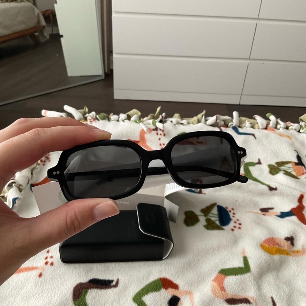 Dream cassette sunglasses
